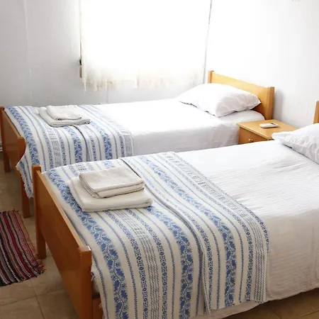 Sea View 2 Bedroom , City Centre Apartment