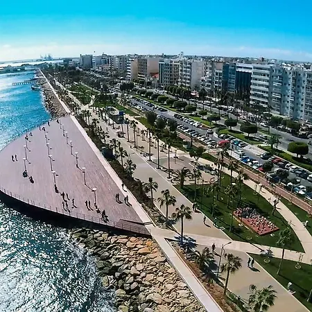 Sea View 2 Bedroom , City Centre Lejlighed