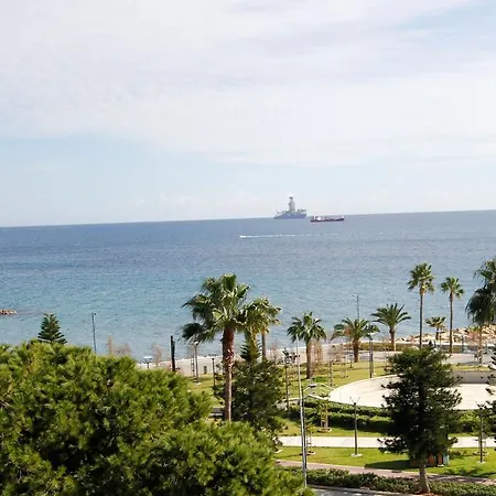 Lejlighed Sea View 2 Bedroom , City Centre *